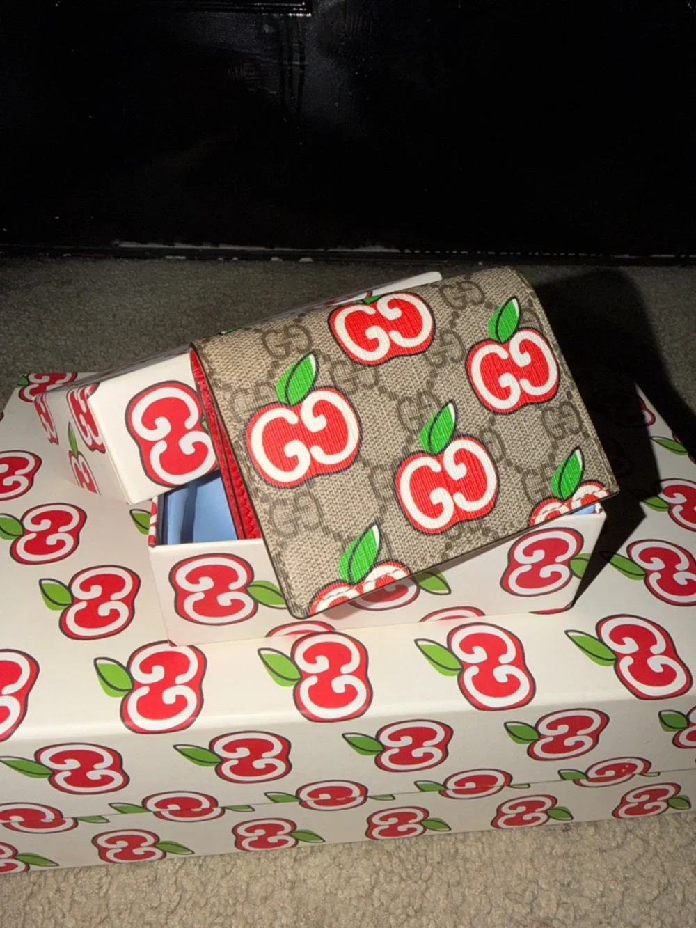 Gucci GG Supreme Apple-Print Wallet - Brown with Red & Green Accents - Picture 1 of 3
